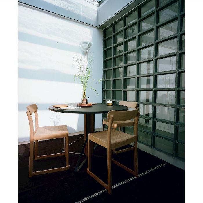 Artek/ATELIER CHAIR/アトリエチェア/オーク材/ナチュラル/ラッカー仕上げ 【納期】約3~4週間(メーカー欠品時を除く)