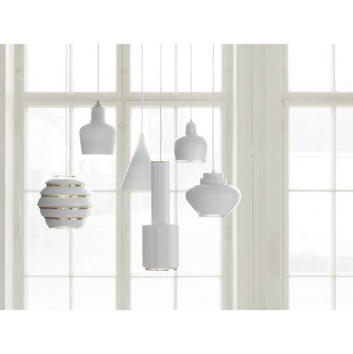 Artek/A333 Pendant Lamp “Turnip“/A333 ペンダント カブ/スチール/ホワイト塗装/ブラスメッキ 【納期】約3~4週間(メーカー欠品時を除く)