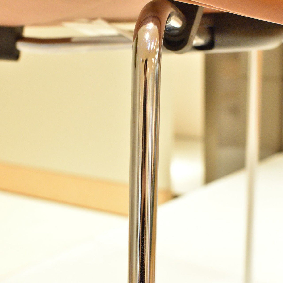 【店頭在庫品】FRITZ HANSEN(フリッツハンセン)/セブンチェア/3107フルパディング/エッセンシャルレザー(ウォールナット)/クローム脚/SH46