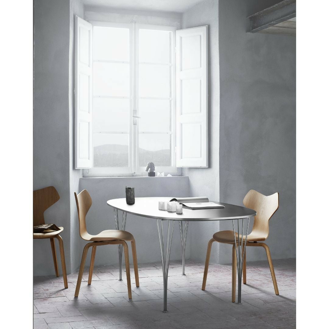 FRITZ HANSEN(フリッツハンセン)/Super Elliptical table/スーパー楕円テーブル/B616/Fenixラミネート / ブラウンオッタワ/w1700/アルミニウム / サテン仕上げ - マット/粉体塗装仕上げスチール / ブラウンブロンズ【納期】ご注文後確認