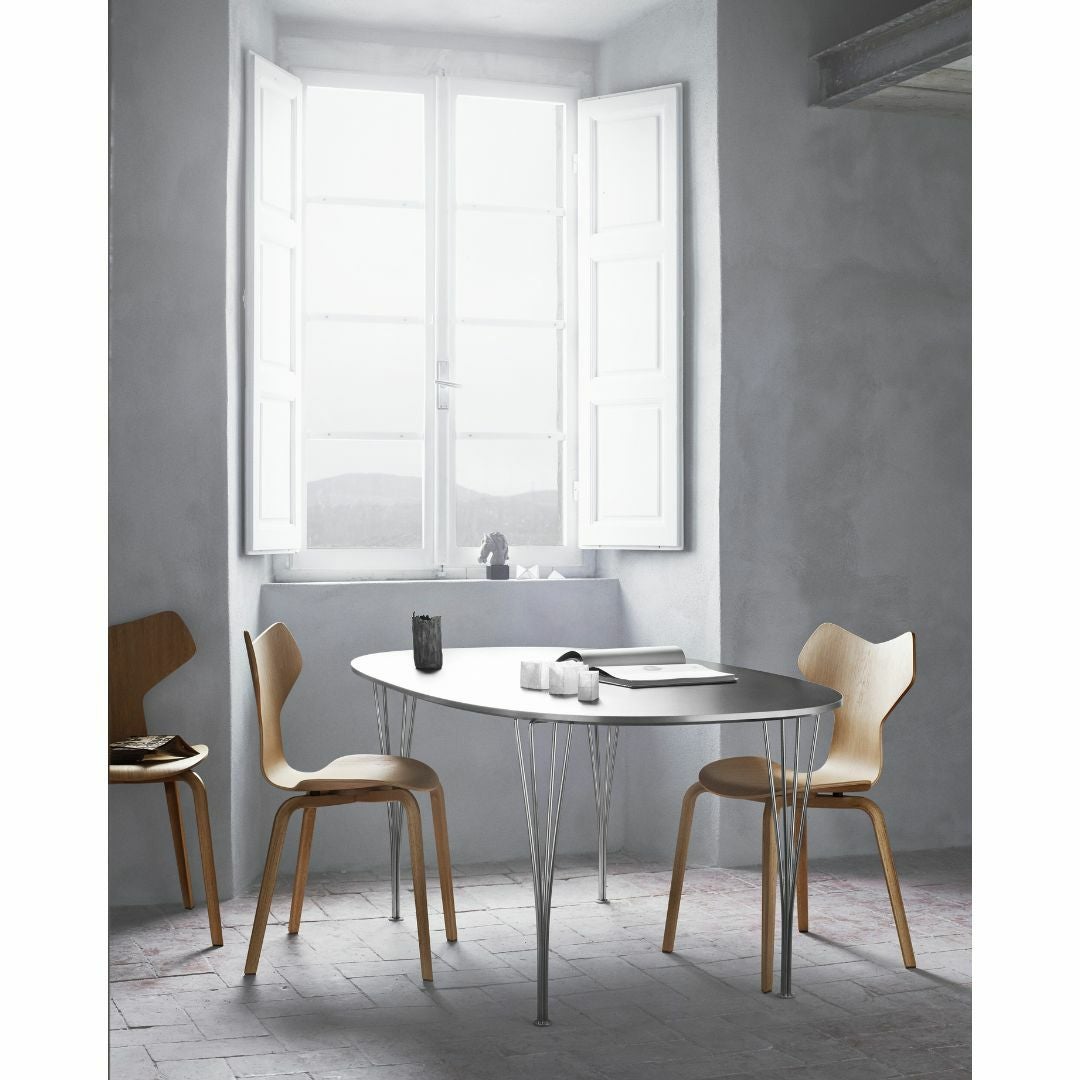 FRITZ HANSEN(フリッツハンセン)/Superellipse(スーパー楕円テーブル)/B612/Fenixラミネート / ホワイト/Steel / 仕上げスチール, クローム仕上げ - ハイグロス