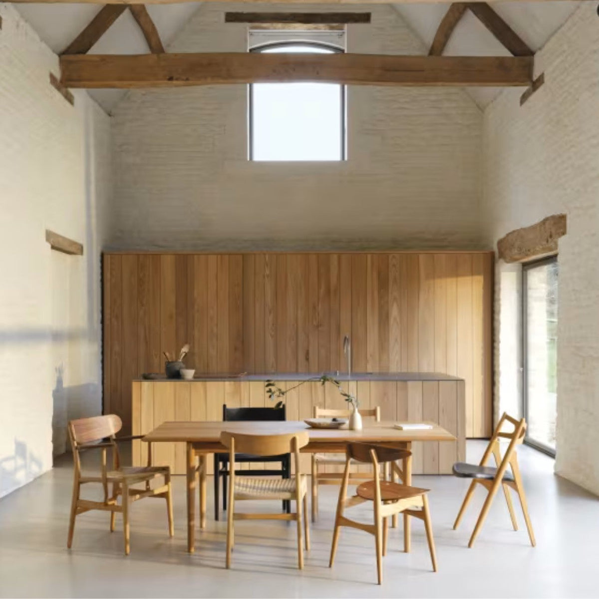 【カールハンセン別注Kvadratクッションプレゼント】CARL HANSEN & SON(カールハンセン&サン)/CH24/Yチェア(ワイチェア)/オーク材/ホワイトオイル仕上げ/ナチュラルペーパーコード/SH43【納期】ご注文後確認 傷防止フェルト付