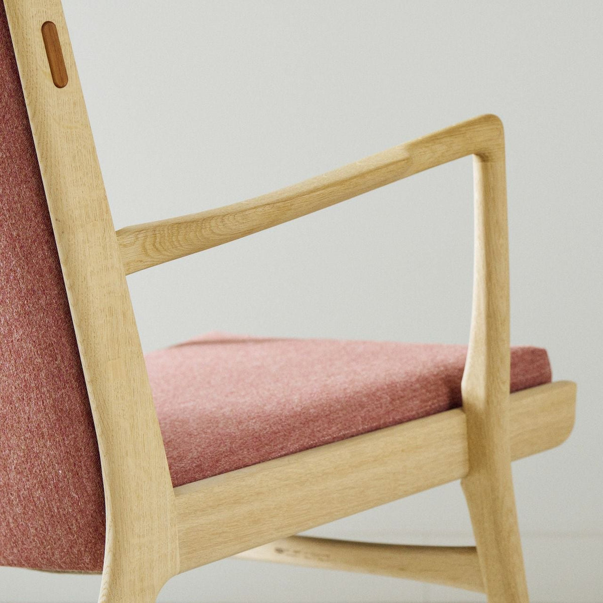 【店頭在庫品】PP Mobler（PPモブラー）/PP16/Easy Chair（イージーチェア）/オーク材/Laeso（ラス） M1-505/ソープ仕上げ/ラウンジチェア