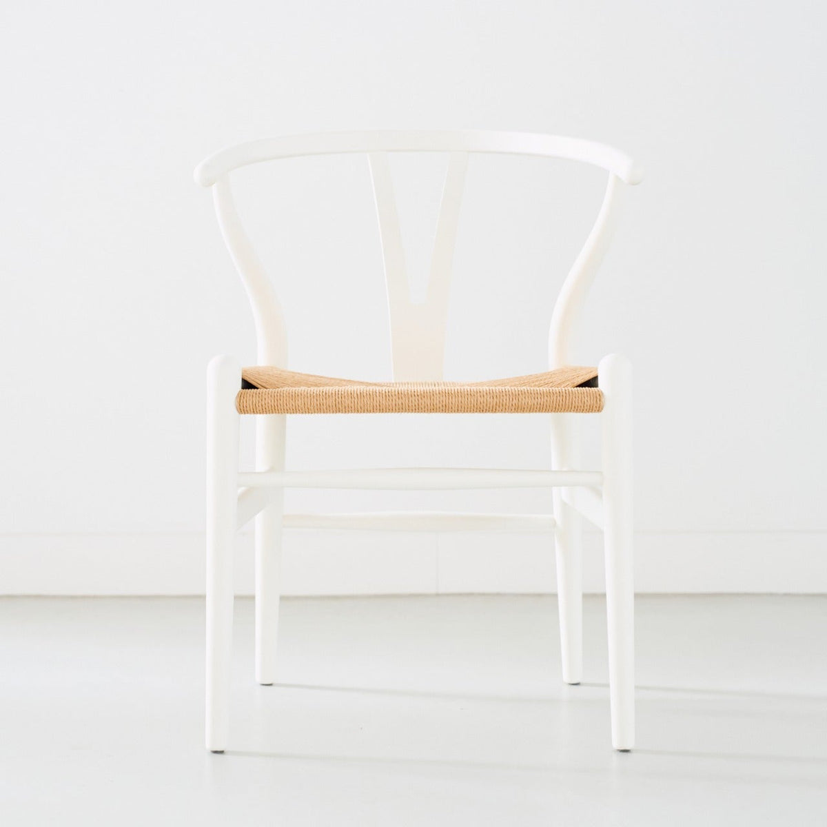 【カールハンセン別注Kvadratクッションプレゼント】CARL HANSEN & SON（カールハンセン&サン）/CH24/Yチェア（ワイチェア）/ビーチ材/SOFT/NATURAL WHITE（ナチュラルホワイト）/ナチュラルペーパーコード/SH43【納期】ご注文後確認