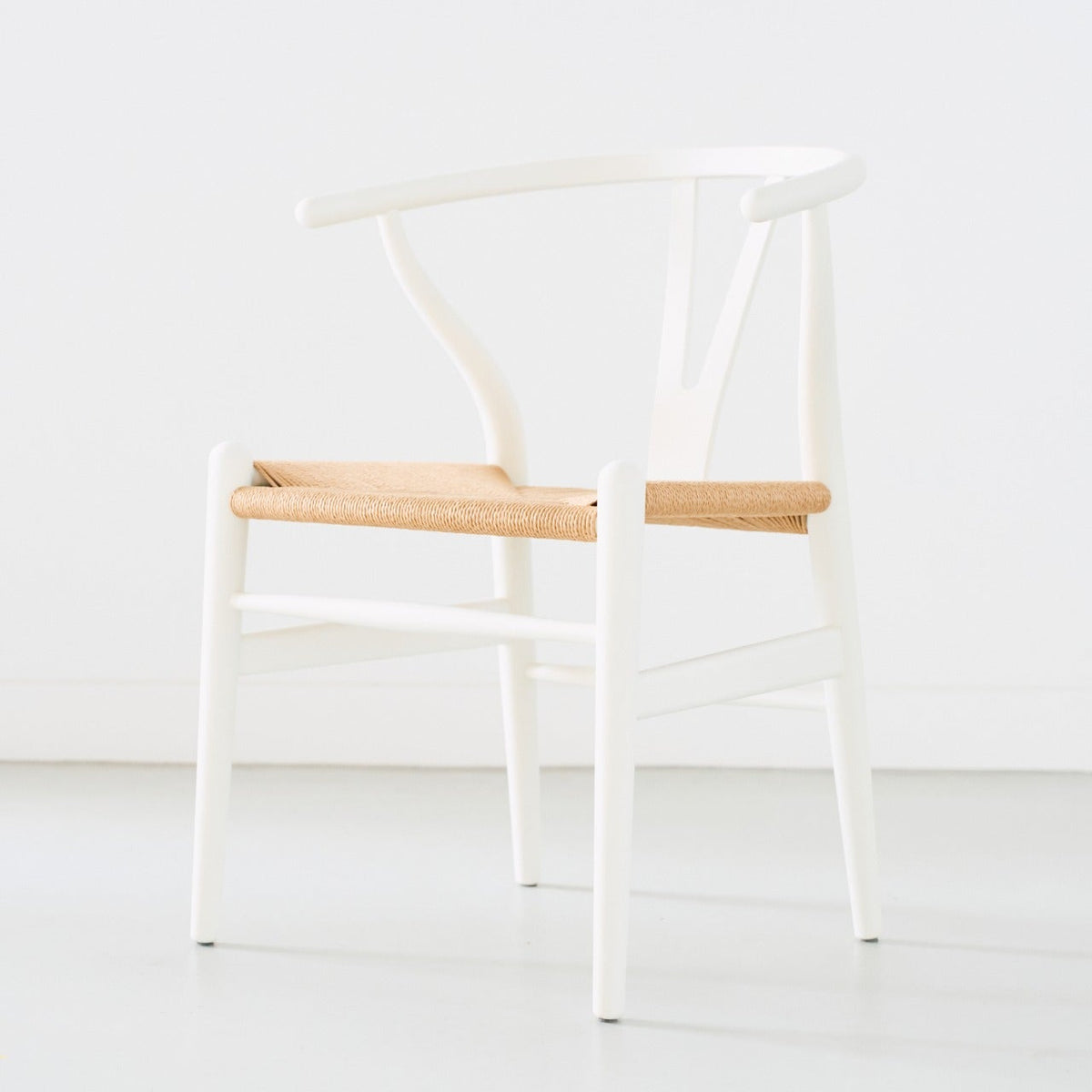 【カールハンセン別注Kvadratクッションプレゼント】CARL HANSEN & SON（カールハンセン&サン）/CH24/Yチェア（ワイチェア）/ビーチ材/SOFT/NATURAL WHITE（ナチュラルホワイト）/ナチュラルペーパーコード/SH43【納期】ご注文後確認