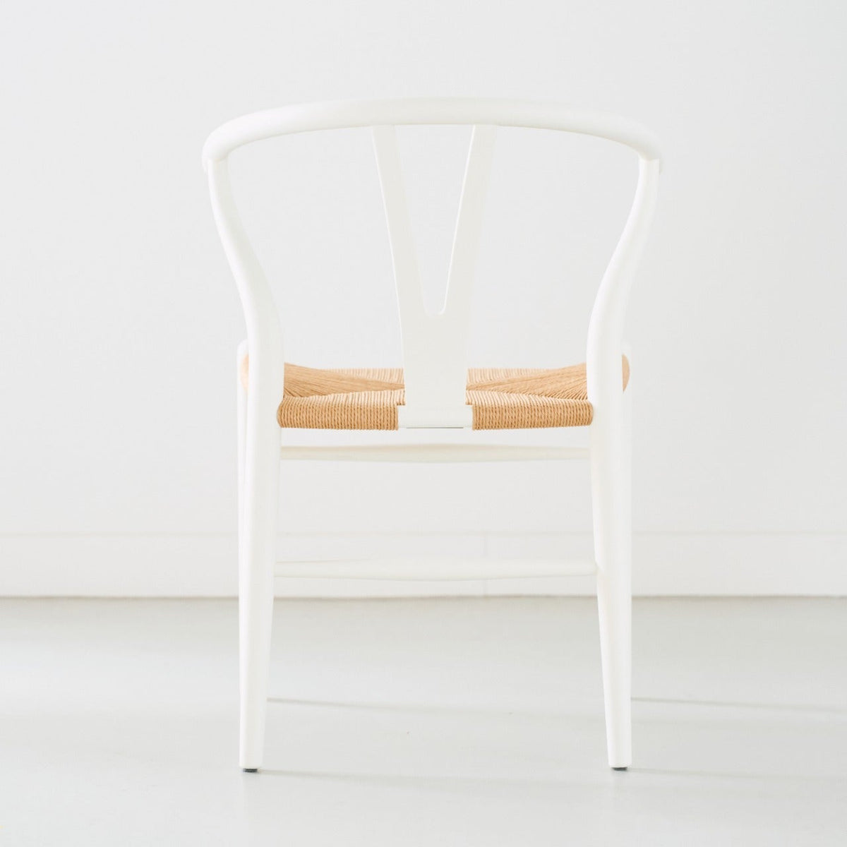 【カールハンセン別注Kvadratクッションプレゼント】CARL HANSEN & SON（カールハンセン&サン）/CH24/Yチェア（ワイチェア）/ビーチ材/SOFT/NATURAL WHITE（ナチュラルホワイト）/ナチュラルペーパーコード/SH43【納期】ご注文後確認