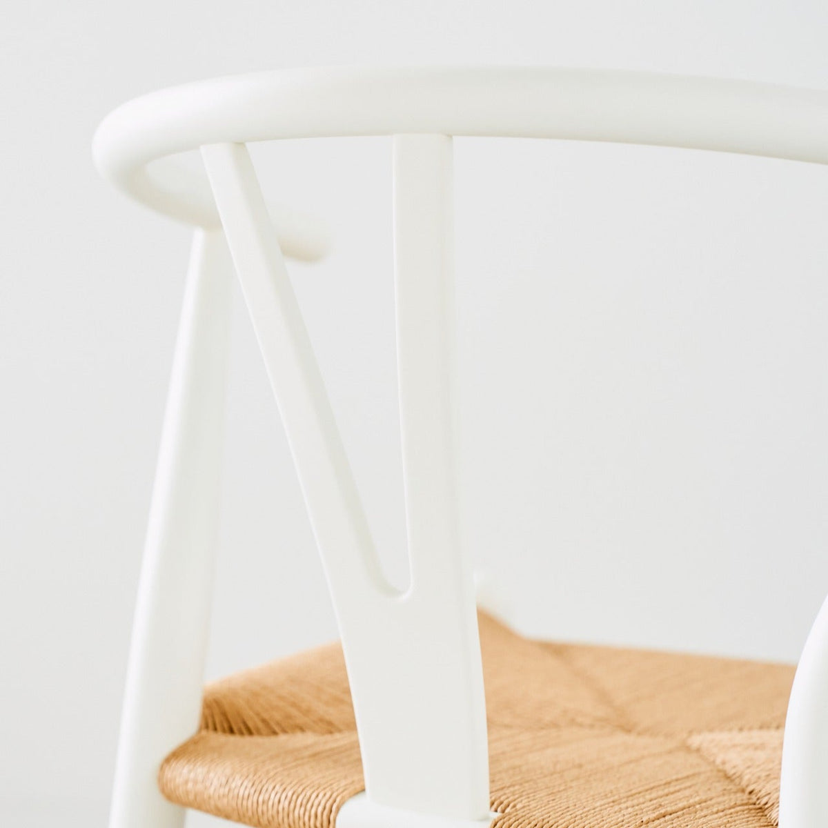 【カールハンセン別注Kvadratクッションプレゼント】CARL HANSEN & SON（カールハンセン&サン）/CH24/Yチェア（ワイチェア）/ビーチ材/SOFT/NATURAL WHITE（ナチュラルホワイト）/ナチュラルペーパーコード/SH43【納期】ご注文後確認