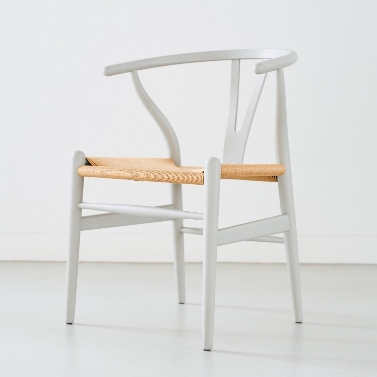 【カールハンセン別注Kvadratクッションプレゼント】CARL HANSEN & SON（カールハンセン&サン）/CH24/Yチェア（ワイチェア）/ビーチ材/SOFT/SILVER GRAY（シルバーグレー）/ナチュラルペーパーコード/SH43【納期】ご注文後確認
