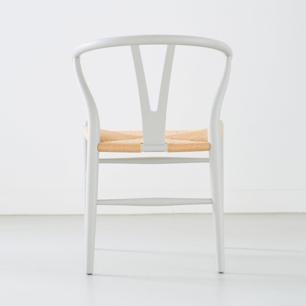 【カールハンセン別注Kvadratクッションプレゼント】CARL HANSEN & SON（カールハンセン&サン）/CH24/Yチェア（ワイチェア）/ビーチ材/SOFT/SILVER GRAY（シルバーグレー）/ナチュラルペーパーコード/SH43【納期】ご注文後確認
