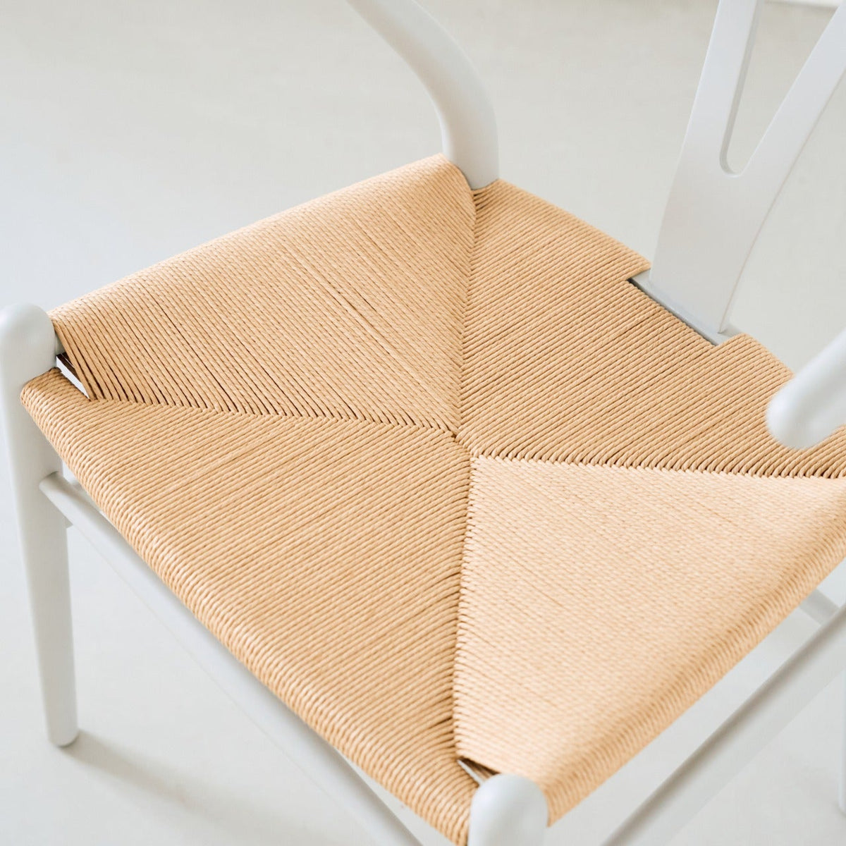【カールハンセン別注Kvadratクッションプレゼント】CARL HANSEN & SON（カールハンセン&サン）/CH24/Yチェア（ワイチェア）/ビーチ材/SOFT/SILVER GRAY（シルバーグレー）/ナチュラルペーパーコード/SH43【納期】ご注文後確認