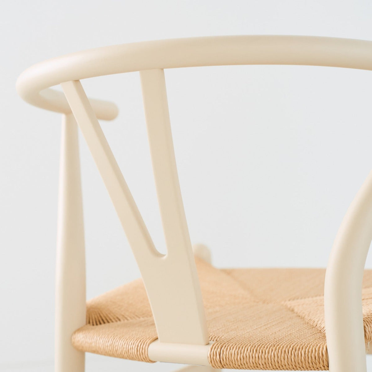 【カールハンセン別注Kvadratクッションプレゼント】CARL HANSEN & SON（カールハンセン&サン）/CH24/Yチェア（ワイチェア）/ビーチ材/SOFT by ILSE CRAWFORD/BARLEY（バーリー）/ナチュラルペーパーコード/SH43【納期】ご注文後確認 傷防止フェルト付