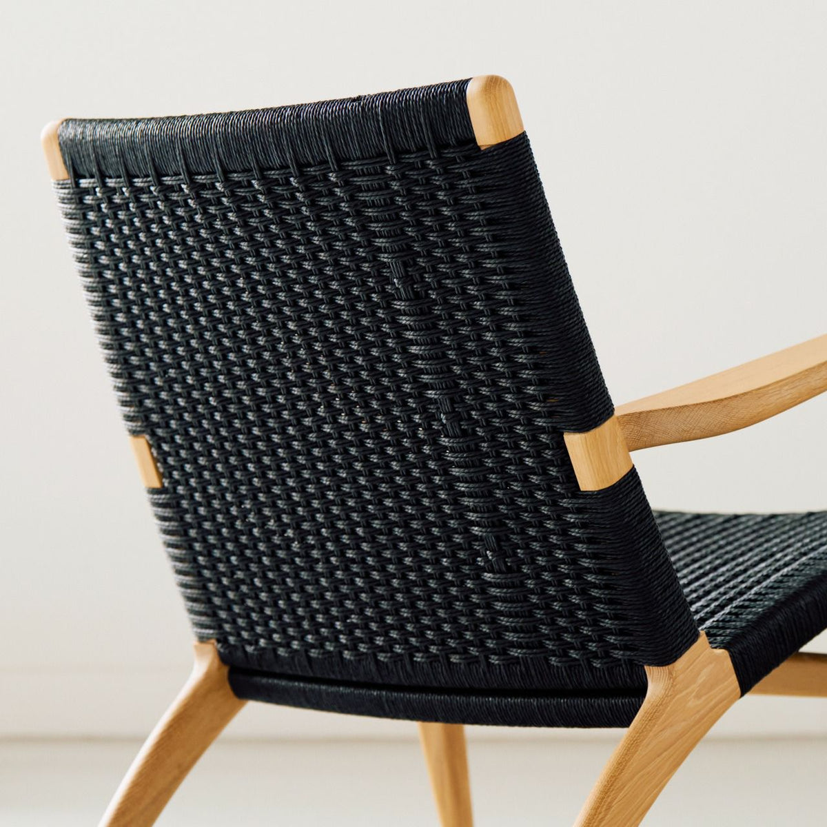 【店頭在庫品】CARL HANSEN & SON（カールハンセン&サン）/CH25/ラウンジチェア/オーク材/ホワイトオイル仕上げ/ブラックペーパーコード