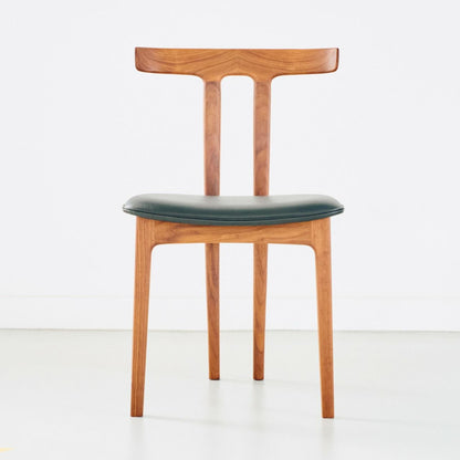 CARL HANSEN & SON（カールハンセン&サン）/OW58/T-CHAIR（Tチェア）/ウォルナット材/オイル仕上げ/Leather group B/Thor 301/ダイニングチェア【納期】ご注文後確認