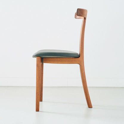 CARL HANSEN & SON（カールハンセン&サン）/OW58/T-CHAIR（Tチェア）/ウォルナット材/オイル仕上げ/Leather group B/Thor 301/ダイニングチェア【納期】ご注文後確認