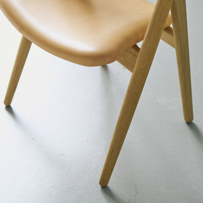 CARL HANSEN & SON（カールハンセン&サン）/CH29P/SAWBUCK CHAIR（ソーバックチェア）/オーク材/ソープ仕上げ/Leather group C/Sif 90/ダイニングチェア