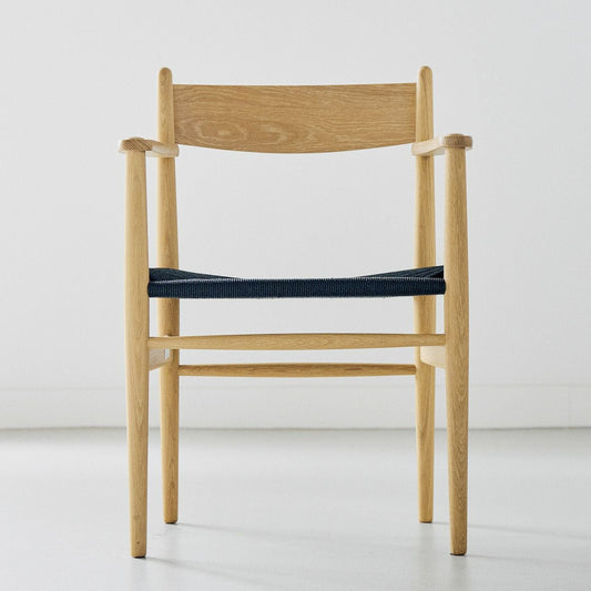 CARL HANSEN & SON（カールハンセン&サン）/CH37/ダイニングチェア/オーク材/ホワイトオイル仕上げ/ブラックペーパーコード【納期】ご注文後確認