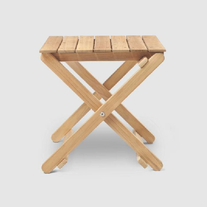 CARL HANSEN & SON（カールハンセン&サン）/BM5868（BMアウトドア デッキチェア シリーズ）/サイドテーブル/チーク材/無塗装 【納期】約3～4週間（メーカー欠品時を除く）