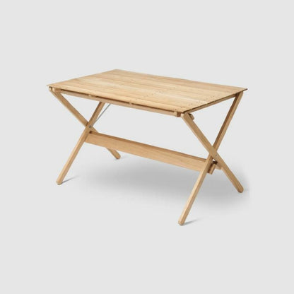 CARL HANSEN & SON（カールハンセン&サン）/BM3670（BMアウトドア デッキチェア シリーズ）/ダイニングテーブル/チーク材/無塗装 【納期】約3～4週間（メーカー欠品時を除く）