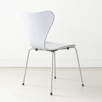 FRITZ HANSEN（フリッツハンセン）/SERIES 7（セブンチェア）/ダイニングチェア/ナイングレー/カラードアッシュ/ナイングレー脚/Model 3107/SH43