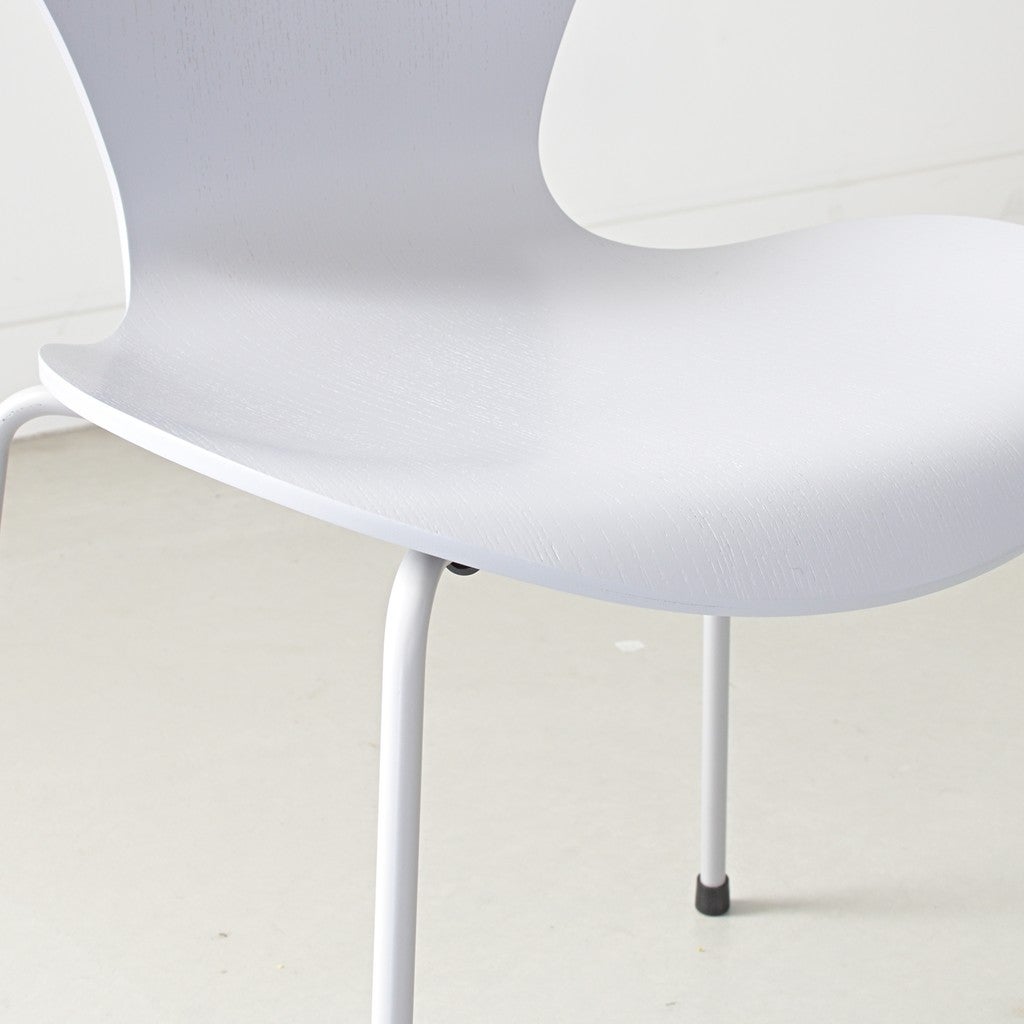 FRITZ HANSEN（フリッツハンセン）/SERIES 7（セブンチェア）/ダイニングチェア/ナイングレー/カラードアッシュ/ナイングレー脚/Model 3107/SH43