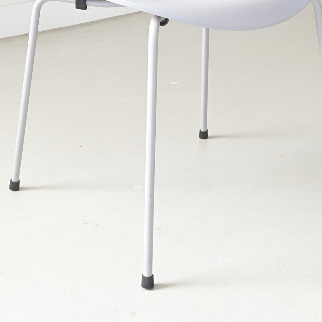 FRITZ HANSEN（フリッツハンセン）/SERIES 7（セブンチェア）/ダイニングチェア/ナイングレー/カラードアッシュ/ナイングレー脚/Model 3107/SH43