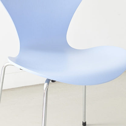 FRITZ HANSEN（フリッツハンセン）/SERIES 7（セブンチェア）/ダイニングチェア/ラベンダーブルー/カラードアッシュ/クローム脚/Model 3107/SH43