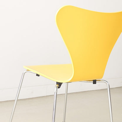 FRITZ HANSEN（フリッツハンセン）/SERIES 7（セブンチェア）/ダイニングチェア/トゥルーイエロー/ラッカー/クローム脚/Model 3107/SH43
