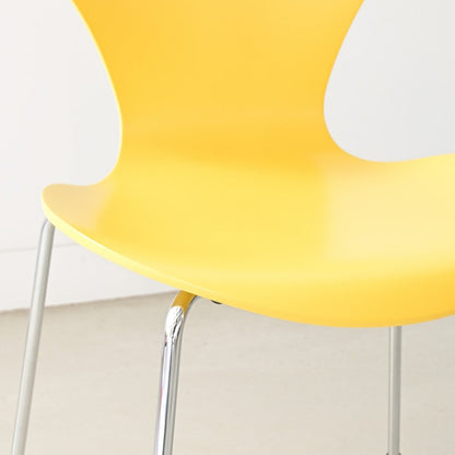 FRITZ HANSEN（フリッツハンセン）/SERIES 7（セブンチェア）/ダイニングチェア/トゥルーイエロー/ラッカー/クローム脚/Model 3107/SH43