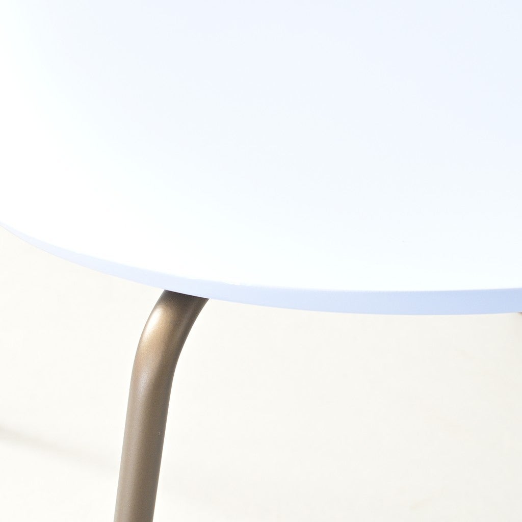FRITZ HANSEN（フリッツハンセン）/SERIES 7（セブンチェア）/ダイニングチェア/ラベンダーブルー/ラッカー/ブラウンブロンズ脚/Model 3107/SH43