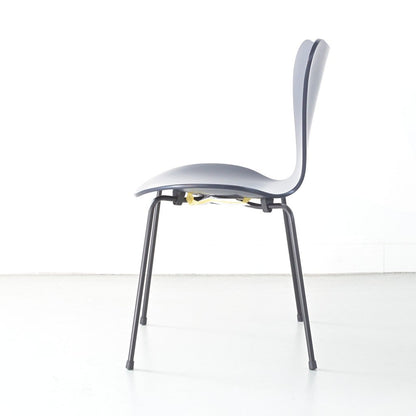 FRITZ HANSEN（フリッツハンセン）/SERIES 7（セブンチェア）/ダイニングチェア/ミッドナイトブルー/ラッカー/ブラック脚/Model 3107/SH43