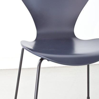 FRITZ HANSEN（フリッツハンセン）/SERIES 7（セブンチェア）/ダイニングチェア/ミッドナイトブルー/ラッカー/ブラック脚/Model 3107/SH43