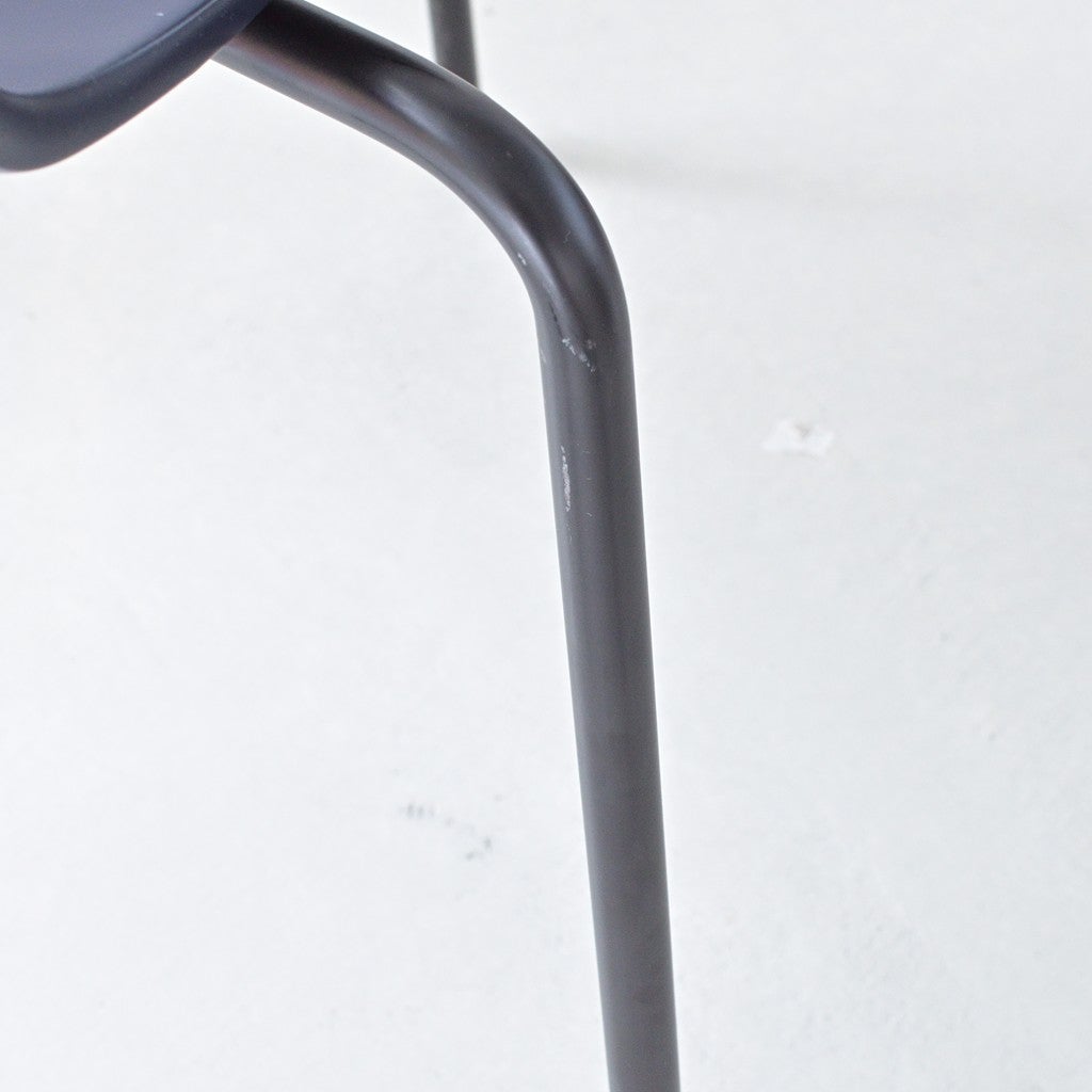 FRITZ HANSEN（フリッツハンセン）/SERIES 7（セブンチェア）/ダイニングチェア/ミッドナイトブルー/ラッカー/ブラック脚/Model 3107/SH43