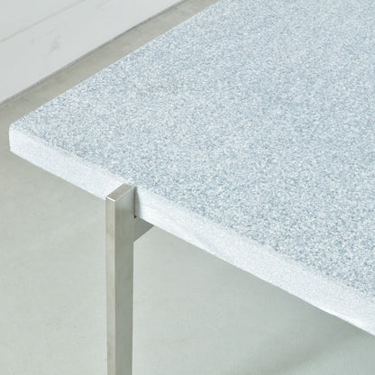 FRITZ HANSEN（フリッツハンセン）/PK61/COFFEE TABLE（コーヒーテーブル）/ファウスケ大理石 ロール仕上げ（グレーホワイト）/サテン仕上げステンレススチール脚 【納期】約3～4週間（メーカー欠品時を除く）