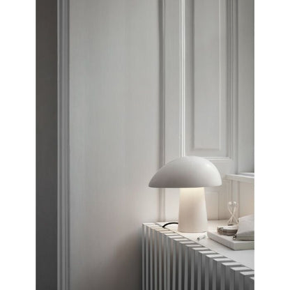 FRITZ HANSEN（フリッツハンセン）/Night Owl（ナイトオウル）/テーブルランプ/スモーキーホワイト 【納期】約3～4週間（メーカー欠品時を除く）