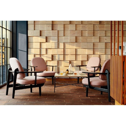 FRITZ HANSEN（フリッツハンセン）/PLANNER COFFEE TABLES（プランナーコーヒーテーブル）/大理石（クリーム120）/スチール脚（ブラック粉体塗装仕上げ）/80×80cm/MC320 【納期】ご注文後確認