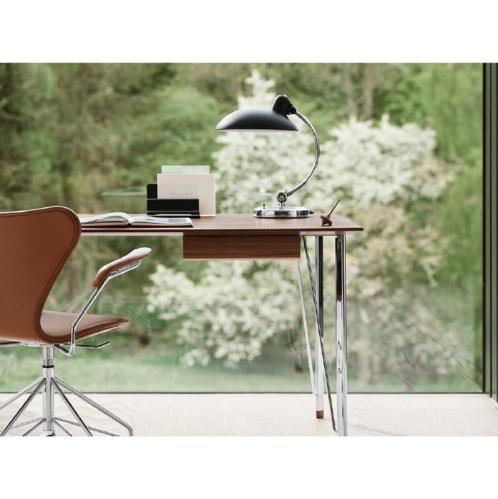 FRITZ HANSEN（フリッツハンセン）/FH3605 DESK/デスク/ウォルナット（ラッカー仕上げ）/ドロワー付き 【納期】ご注文後確認