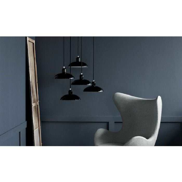 FRITZ HANSEN（フリッツハンセン）/KAISER idell（カイザー イデル）/ペンダントライト/ブラック/スチール（ハイグロス仕上げ）/直径285mm/Model 6631-P 【納期】約3～4週間（メーカー欠品時を除く）