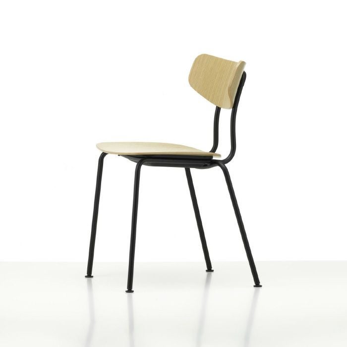Vitra（ヴィトラ）/Moca（モカ）/ダイニングチェア/ナチュラルオーク/ラッカー仕上げ/ベーシックダーク脚 【納期】約3～4週間（メーカー欠品時を除く）
