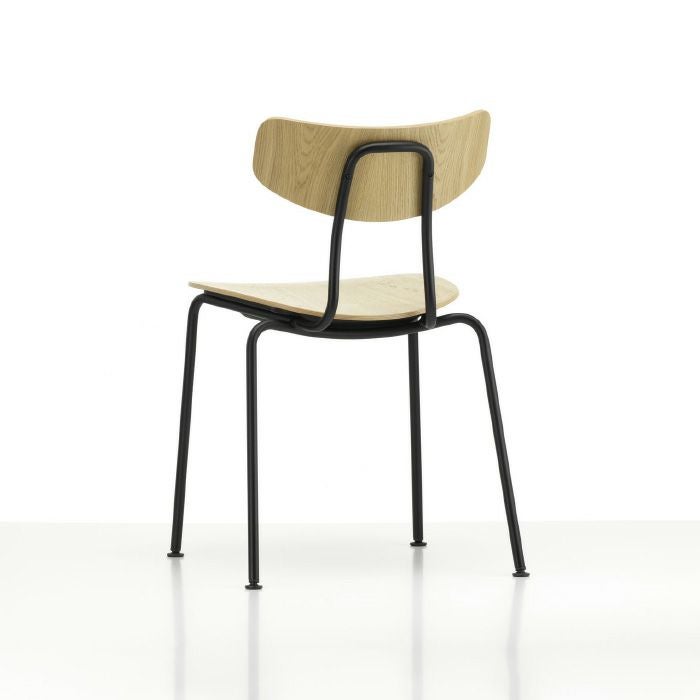 Vitra（ヴィトラ）/Moca（モカ）/ダイニングチェア/ナチュラルオーク/ラッカー仕上げ/ベーシックダーク脚 【納期】約3～4週間（メーカー欠品時を除く）