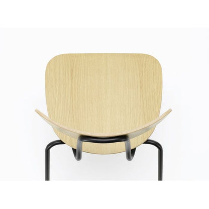 Vitra（ヴィトラ）/Moca（モカ）/ダイニングチェア/ナチュラルオーク/ラッカー仕上げ/ベーシックダーク脚 【納期】約3～4週間（メーカー欠品時を除く）