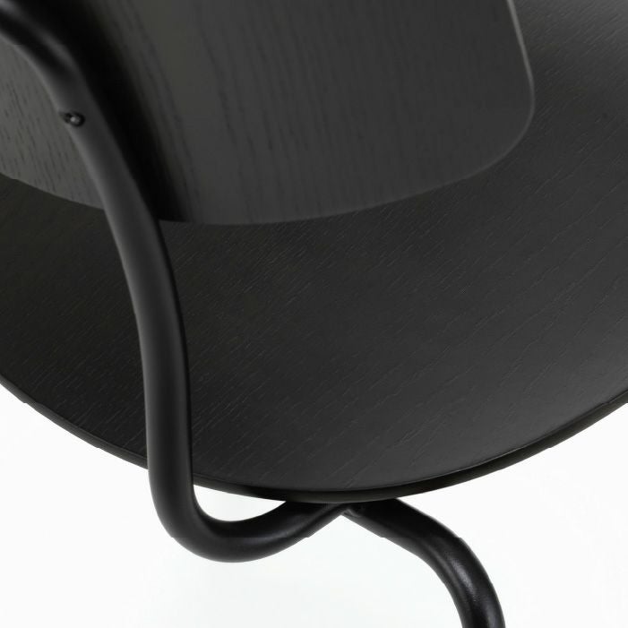 Vitra（ヴィトラ）/Moca（モカ）/ダイニングチェア/ダークオーク/ラッカー仕上げ/ベーシックダーク脚 【納期】約3～4週間（メーカー欠品時を除く）