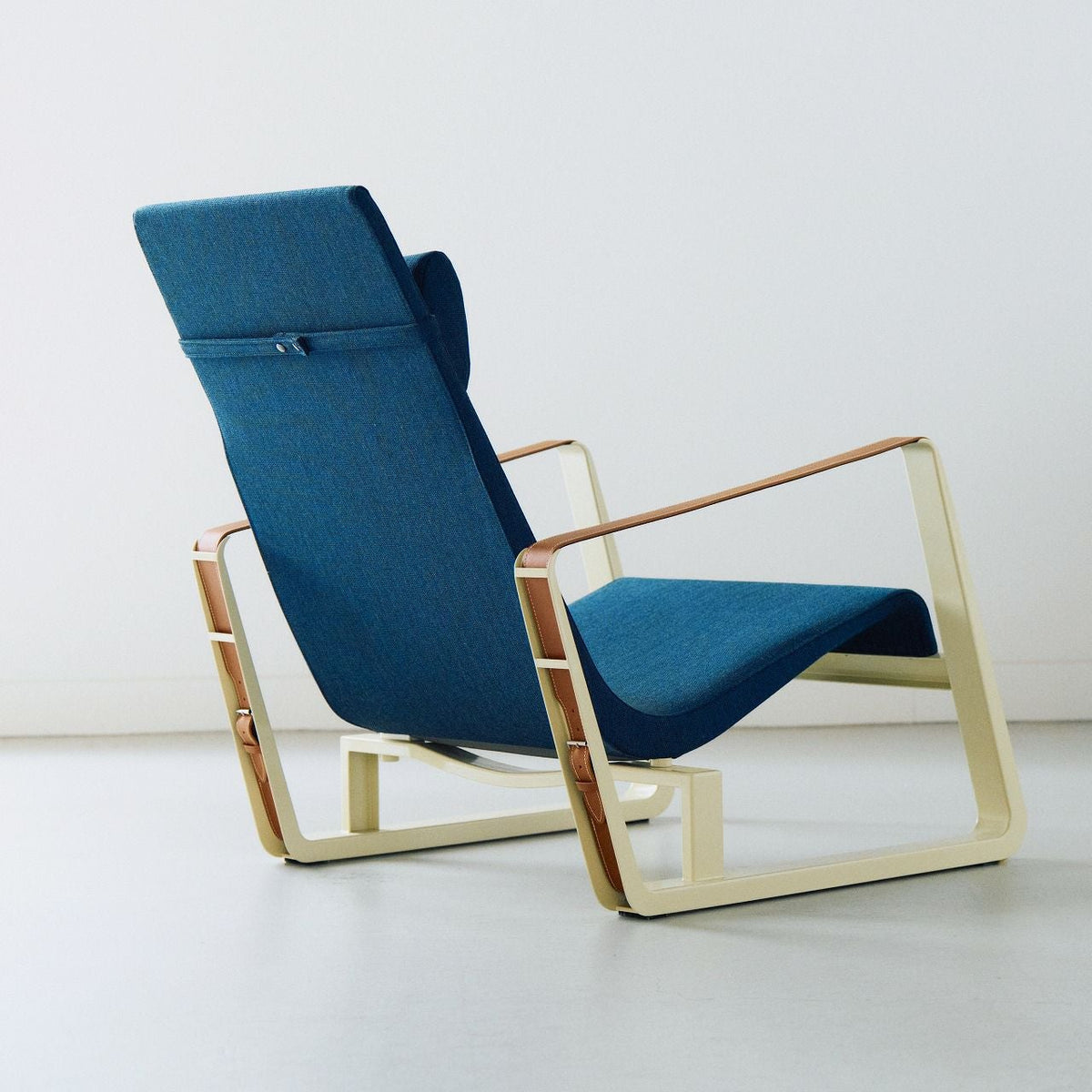 【店頭在庫品】Vitra（ヴィトラ）/Cit&eacute; （シテ）/ラウンジチェア/シート本体 Tress（18 royal blue melange）/ブランコロンブ