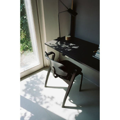 Artek/Aslak Chair/アスラックチェア/ブラック/ラッカー仕上げ 【納期】約3～4週間（メーカー欠品時を除く）