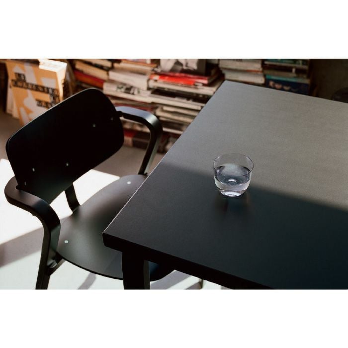 Artek/Aslak Chair/アスラックチェア/ブラック/ラッカー仕上げ 【納期】約3～4週間（メーカー欠品時を除く）