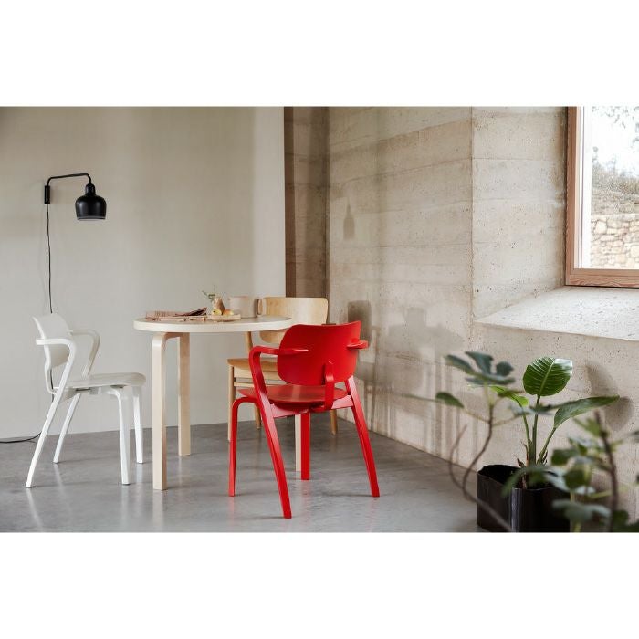 Artek/Aslak Chair/アスラックチェア/レッド/ラッカー仕上げ 【納期】約3～4週間（メーカー欠品時を除く）