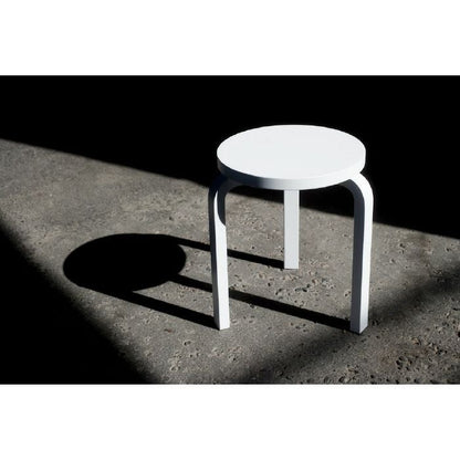 Artek/STOOL 60/スツール60/バーチ材/ホワイトラッカー仕上げ 【納期】約3～4週間（メーカー欠品時を除く）
