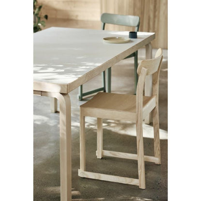 Artek/82A TABLE/82Aテーブル/バーチ材/ナチュラルラッカー仕上げ/ホワイトラミネート 【納期】約3～4週間（メーカー欠品時を除く）