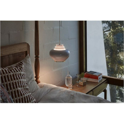 Artek/A333 Pendant Lamp “Turnip“/A333 ペンダント カブ/スチール/ホワイト塗装/ブラスメッキ 【納期】約3～4週間（メーカー欠品時を除く）