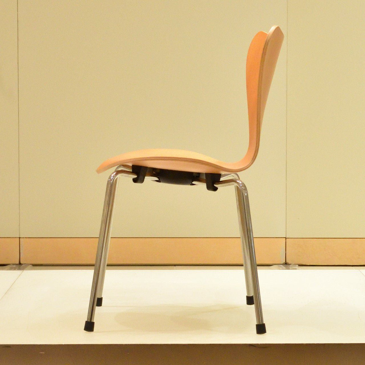【店頭在庫品】FRITZ HANSEN（フリッツハンセン）/セブンチェア/子供用チェア/オレゴンパイン/ナチュラルウッド/クローム脚く