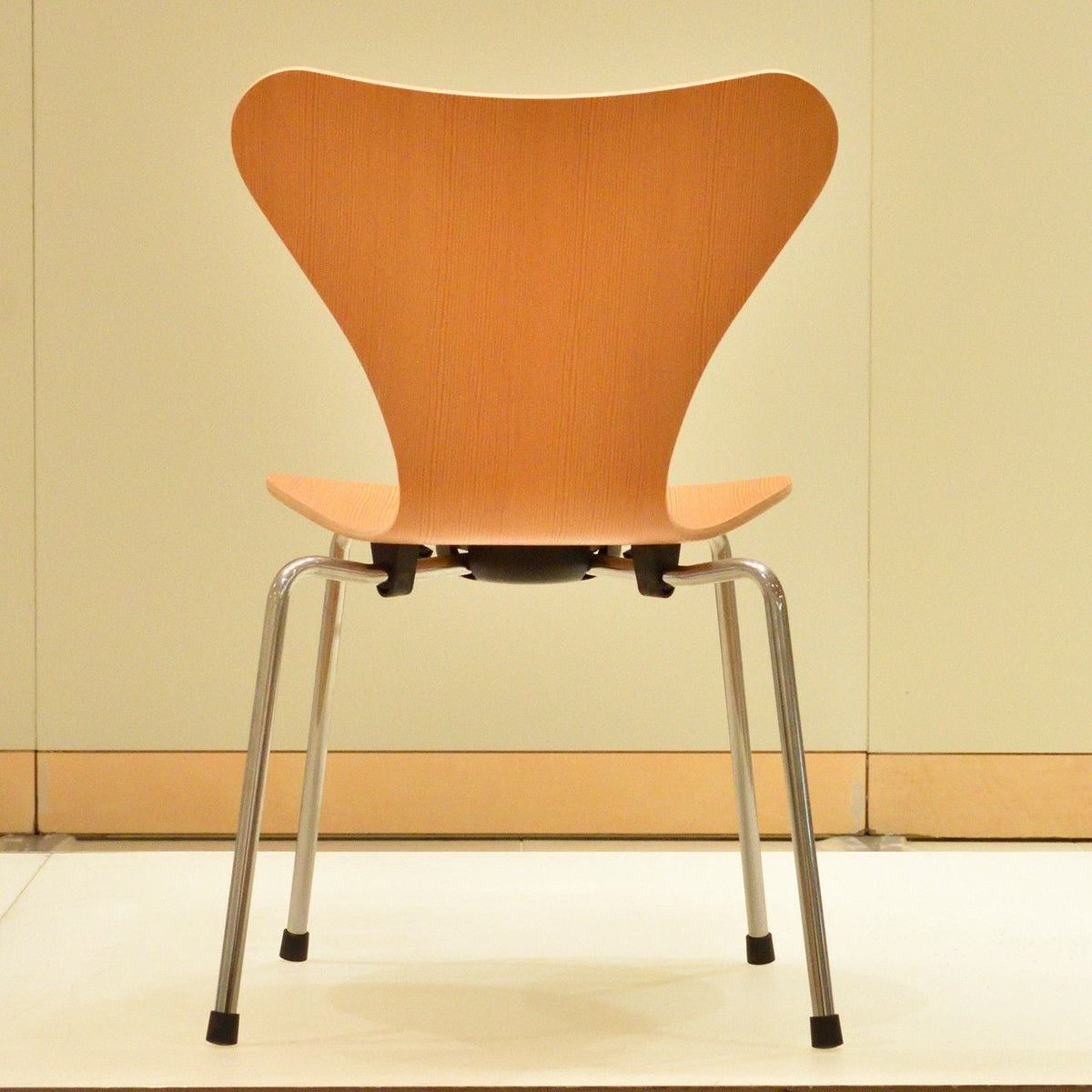 【店頭在庫品】FRITZ HANSEN（フリッツハンセン）/セブンチェア/子供用チェア/オレゴンパイン/ナチュラルウッド/クローム脚く